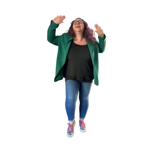 Leanne in celebratory pose - Benefits of mindful drinking lifestyle